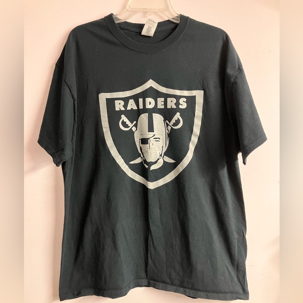 Men’s Las Vegas Raiders Short Sleeve T-Shirt, XL, Black/Silver-Gray 🏈